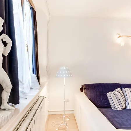Civico42 Apartman *